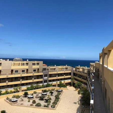 La Perla Apartment *